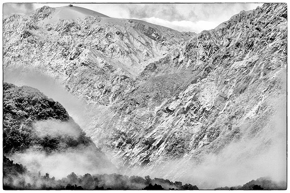 Vaslley looking towards Franz Josef Glacier NZ